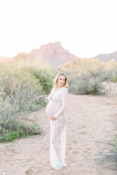 Aly-Kirk-Photo-Mesa-Arizona-Photographer-Selmo-Maternity-0033
