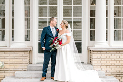Charlotte-Wedding-Photographer-North-Carolina-Bright-and-Airy-Alyssa-Frost-Photography-Separk-Mansion-1