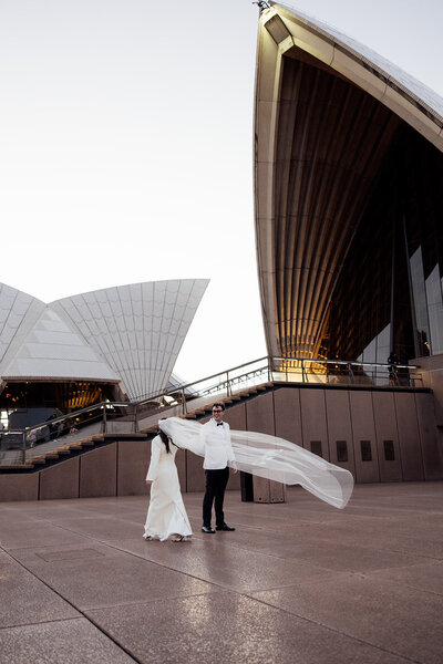 sydney-city-elopement-z&a-285