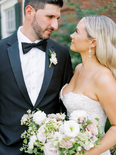 Bride and Groom portraits at Grant Humphries Mansion in Denver Colorado for a classic summer wedding.