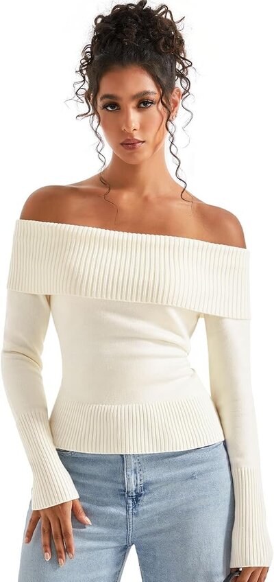 Woman wearing a Stretch Slim Round Neck Ribbed Tank