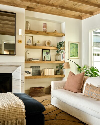 Coastal modern living room in the Palisade's