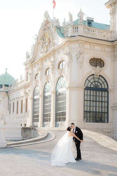 Wedding at Belvedere Museum | Destination Wedding Photographer Vienna