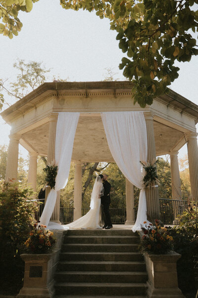fall-intimate-small-wedding-springfield-illnois-rachael-marie-photography-36
