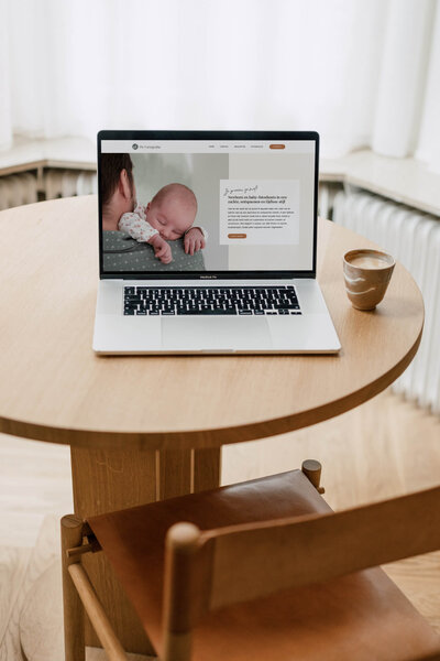 Webdesign_StudioPaoline_PK-Fotografie-Newborn-en-baby-fotoshoot-Alkmaar