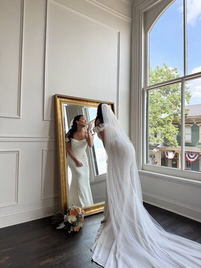 Pennsylvania_Wedding_Content_Creator_Lewisburg_Iron_Front
