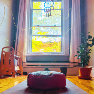 Laura Sonntag propose un cours de yoga privé à Marlenheim dans un cadre apaisant. Réduire le stresse, plus de vitalité, de sérénité, vieillir en santé