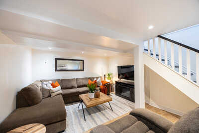 461 Townline rec room (2)
