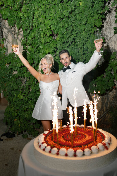 Create lasting memories with wedding portraits by Morgan Long. With a focus on capturing the unique bond between you and your partner, our skilled photographers will ensure that every moment is beautifully preserved for generations to come.