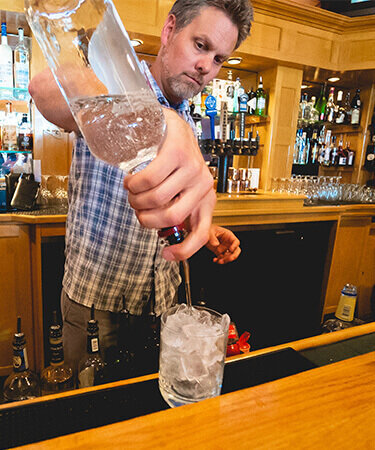 Craft Cocktails Made Fresh at Stanwood Grill Restaurant