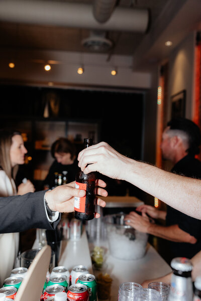 soho63-chandler-wedding-venue-bar-bartender-beer