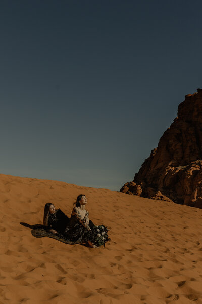 Utah Gothic Wedding Elopement Photos on Sand Dunes Taken by a MN Destination Wedding & Elopement Photographer 