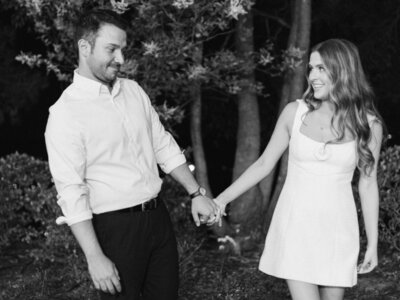 In the golden hills of Southern California, Adam and Bianca’s destination wedding unfolded with cinematic elegance at the renowned Falkner Winery—an estate where vines meet timeless vows. Captured through the refined lens of Michael Asmussen, an internationally recognized destination wedding photographer known for his editorial style and luxury storytelling, this celebration blended San Diego’s wine country charm with effortless sophistication. From sunlit portraits to curated design moments, every frame tells a story of intention, artistry, and romance. Michael’s work spans the most coveted destinations—Orange County, Palm Desert, Los Angeles, Tokyo, Las Vegas, Seoul, and beyond—crafted for modern couples who desire more than memories: they seek legacy.