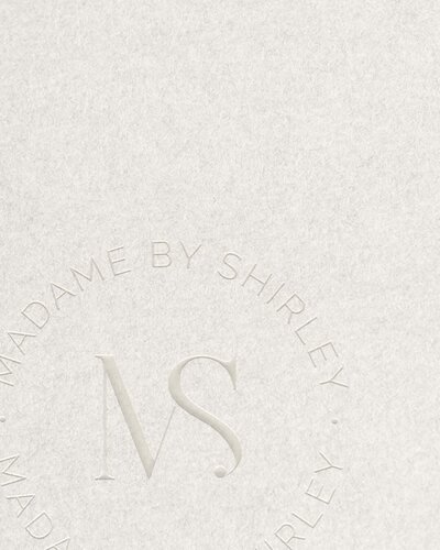 Logo réalisé par Baije Studio pour l'entreprise Siempre Production