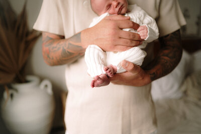 Lifestyle newborn session in Perth with Zephyr Digital