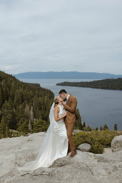 lake-tahoe-elopement-photographer-31