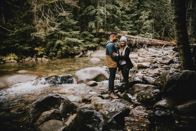 engagement photos in seattle wa