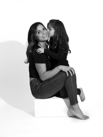 mom and daughter photoshoot