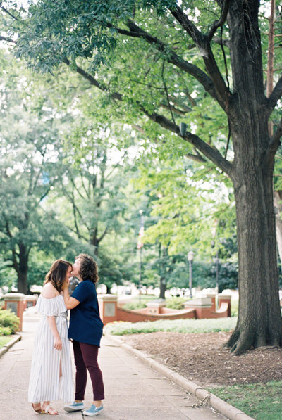Durham, Raleigh, Chapel Hill engagement, wedding, lifestyle photographer | Radian Photography | http://www.radianphotography.com