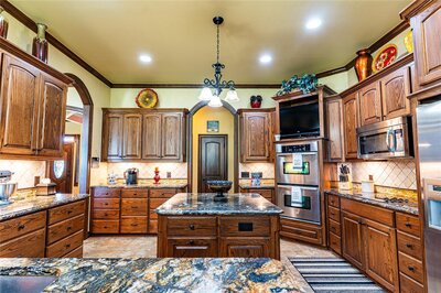 3 BEDROOM HOME ON 2 ACRES FOR SALE IN MUENSTER TEXAS