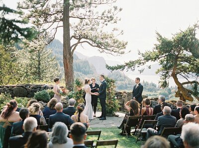 wedding photographer in oregon