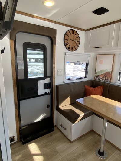 Truck Campers, Travel Trailers and Toy Haulers Rugged Truck