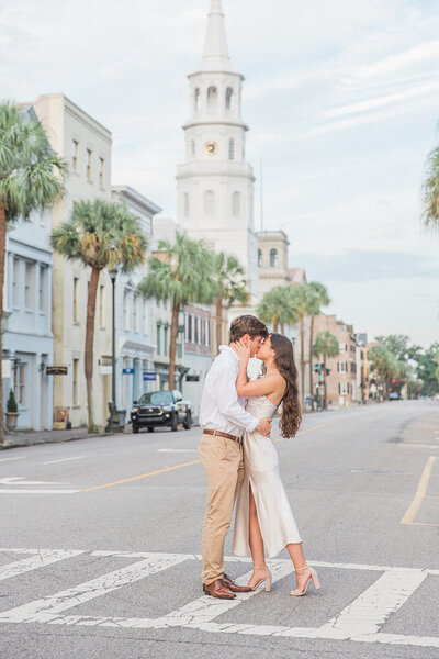 Charleston Proposal Photographer | Laura and Rachel Photography