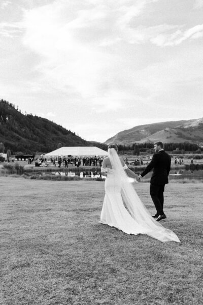 Colorado  wedding photographer Mary Ann Craddock captures a bride and groom  at Devil's Thumb Ranch in Tabernash, CO.