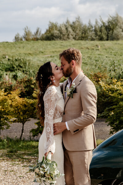 Wedding photographer editorial wedding and elopement
