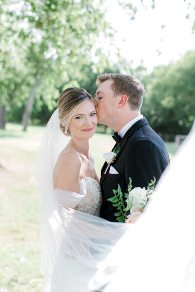 Mary & Nathan's Wedding at Firefly Gardens | Dallas Wedding Photographer | Sami Kathryn Photography-3