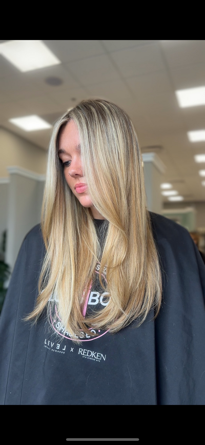 Canton, CT Avon Hairstylist Blonde