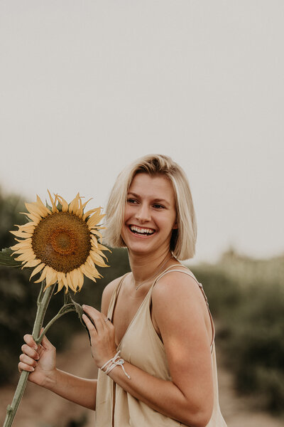 Sunflower field styled shoot 073118