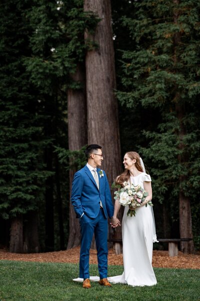 The Mountain Terrace in Woodside has a special place in my heart because it is the first wedding venue that I ever photographed a wedding at!