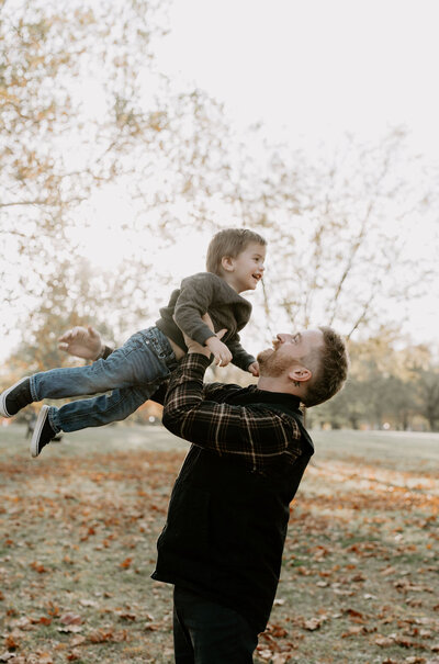 Columbus Ohio Lifestyle & Wedding Photographer