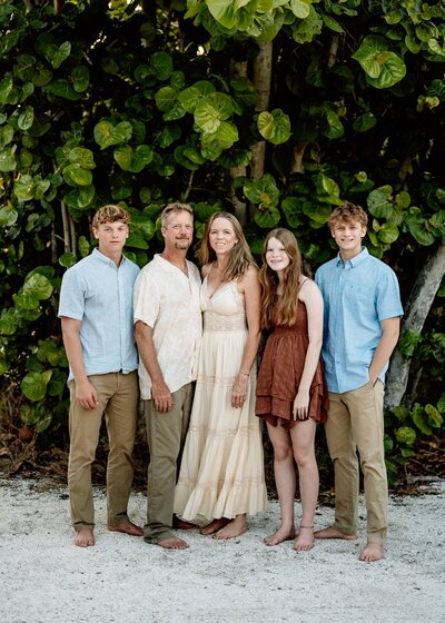 Chasing Creative Family Portraits 2024-11