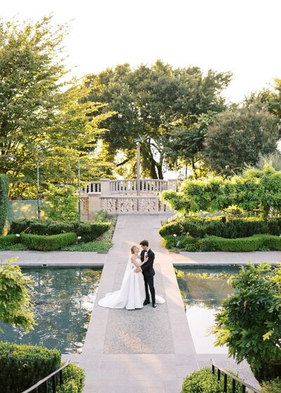 TheBarksdales_sneaks_213