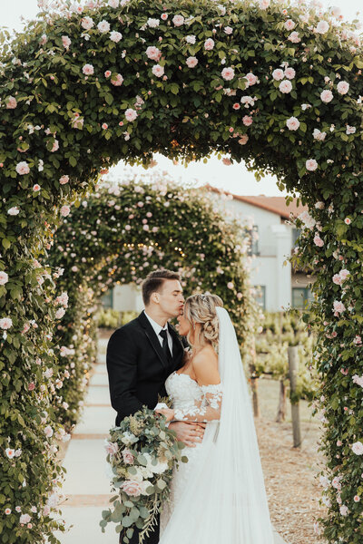 italian villa wedding photos, tuscany wedding photos, tuscany wedding photographer, vineyard wedding photos, vineyard wedding venue, vineyard wedding, nampa wedding photographer, bride to be, destination wedding photographer, destination wedding in tuscany, destination wedding photography in tuscany