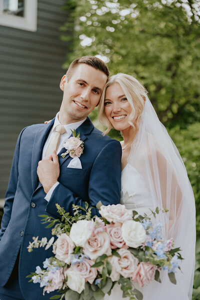 Indianapolis wedding photographer candid couple portrait