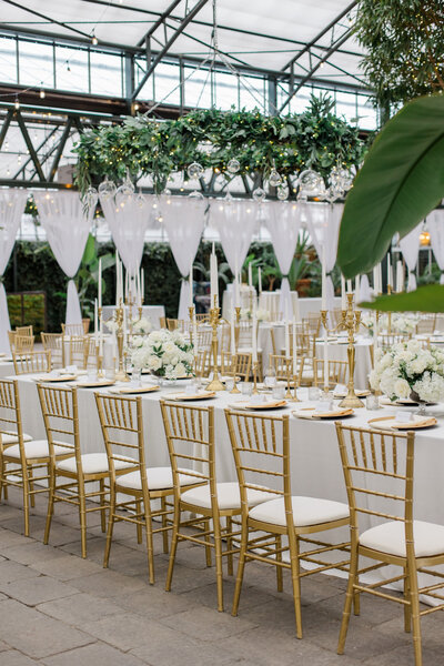 Elegant reception details at Planterra Conservatory 