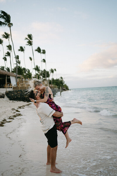 Sunrise beach wedding| Bmore Visuals