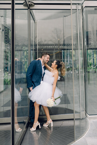 elopement photos in a hotel