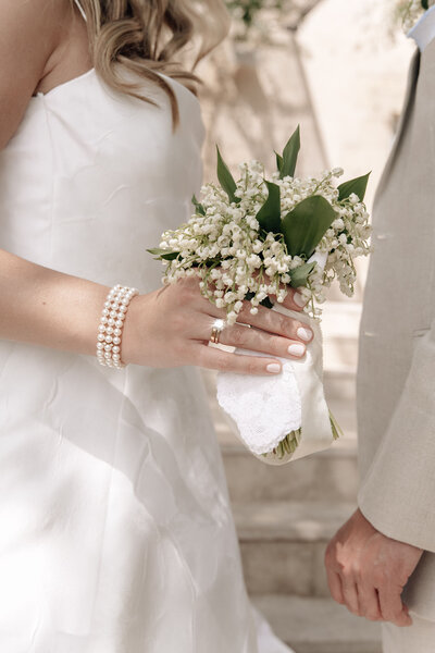 Flora_And_Grace_Provence_AirellesGordes_Wedding_Photographer-41