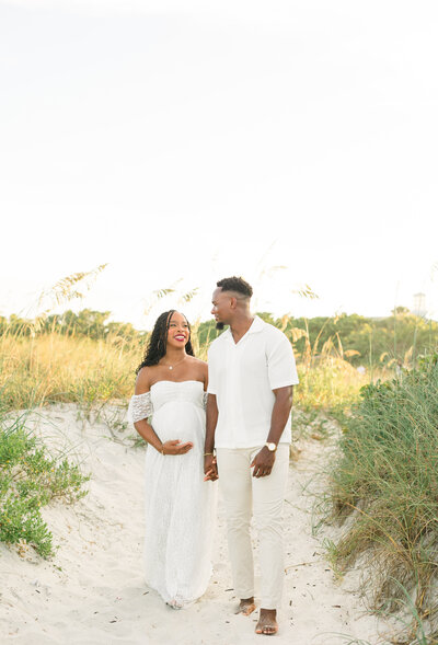 sunrise beach maternity photos