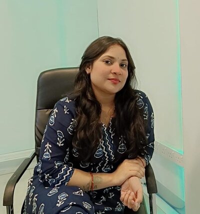 womeninofficeset-up