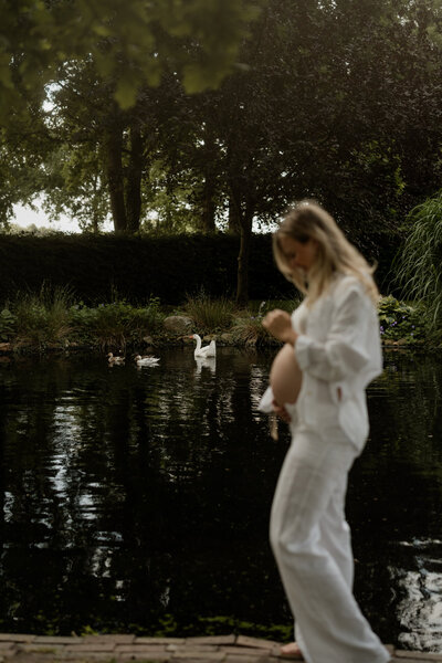 Zwangerschapsshoot oldenzaal, zwangerschapsshoot twente, fotografie zwangerschap, pregnancyshoot, zwangerschap overijssel, BEAU À BO, pure foto's