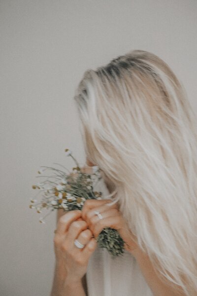 sun-studio-creative-N5jy1_a5Ylw-unsplash