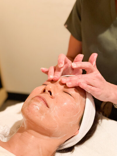 Kiyoko Ito, Electrologist