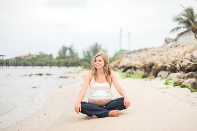 stuart maternity photographer _ beach maternity pictures _ tiffany danielle photography _ house of refuge _ beach _ maternity pictures (7)