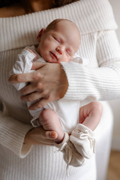 Kraamreportage newborn lifestyle shoot - Irene Maris Fotografie Tilburg