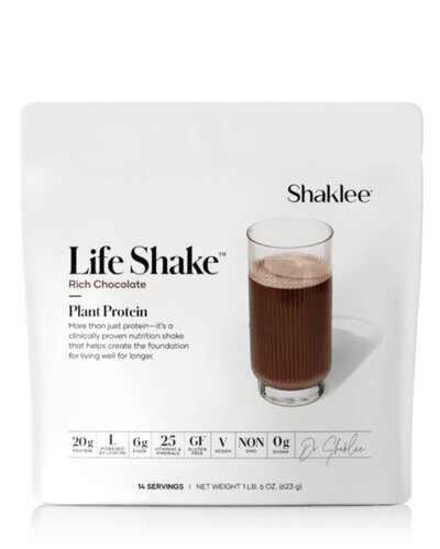 Chocolate plant-based Shaklee Life Shake, April’s daily clean protein choice.